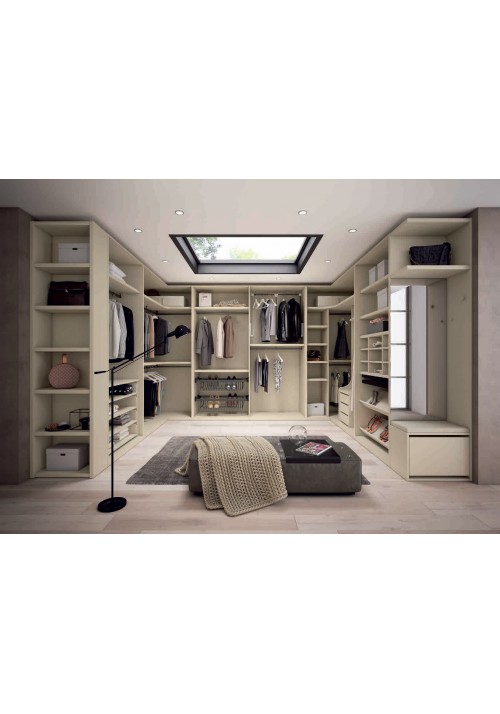 Fully Equipped Open Walk-In Closet