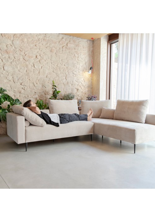 Sofá Redford – Confort y elegancia atemporal by Fama | Mobles Allés Menorca