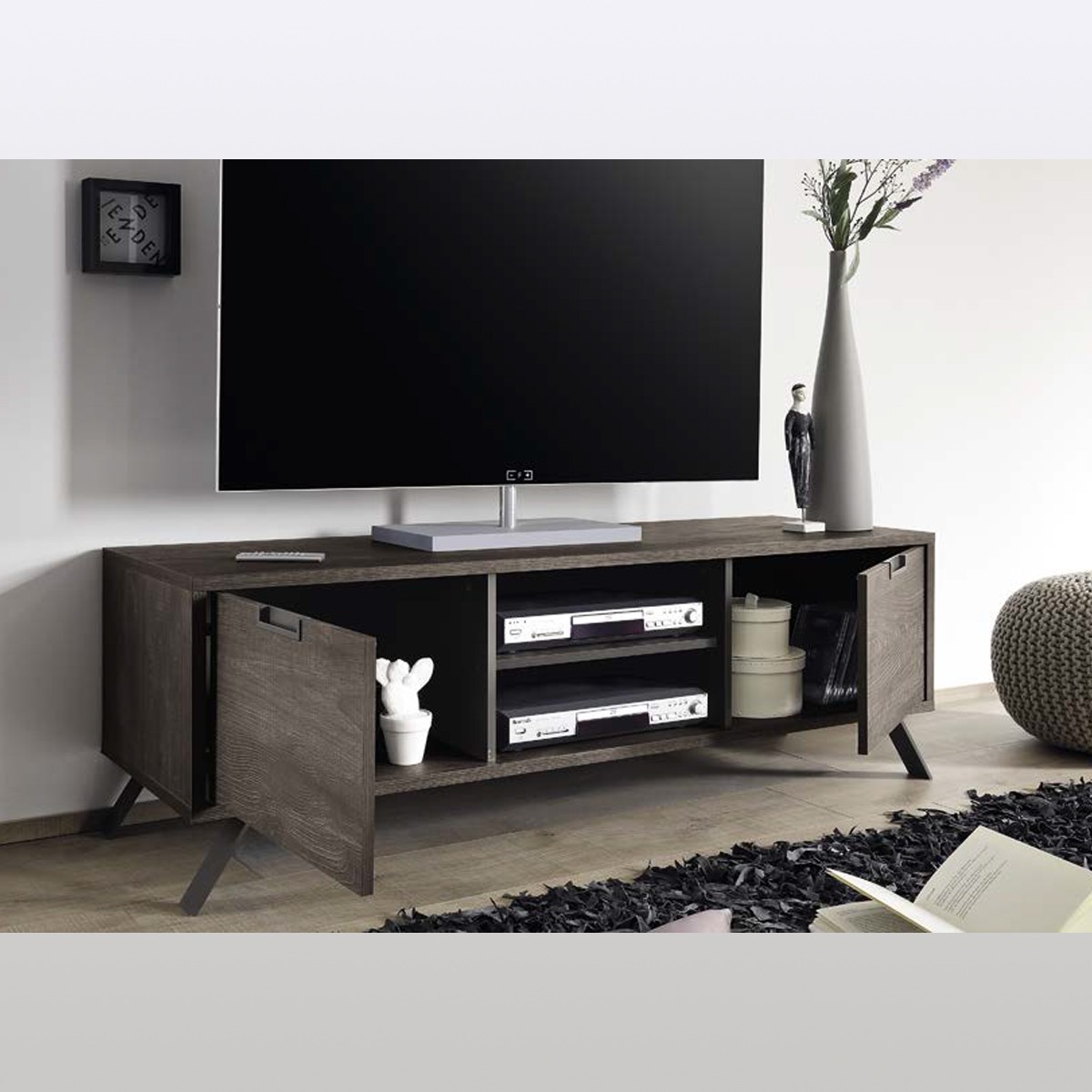 Mueble TV con patas metal , color Diseño