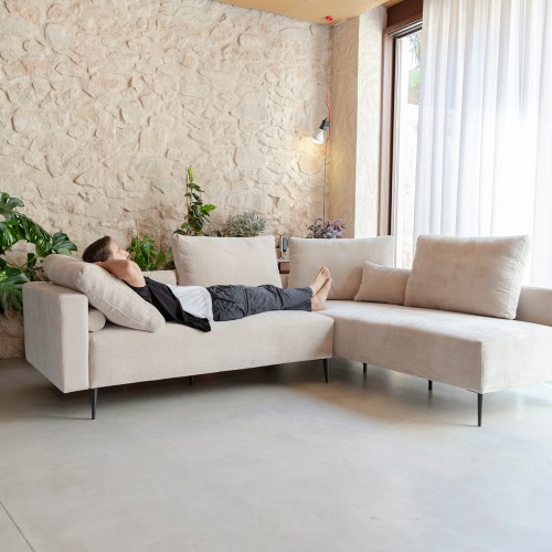 Sofá Redford – Confort y elegancia atemporal by Fama | Mobles Allés Menorca